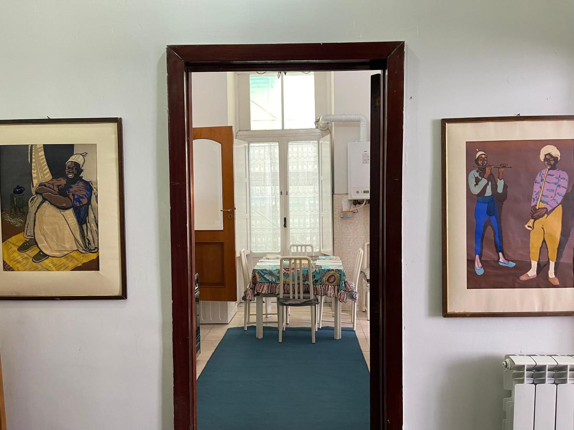 Historical Maison Des Artistes In Aristocratic Xvi Century Palace Apartment Naples