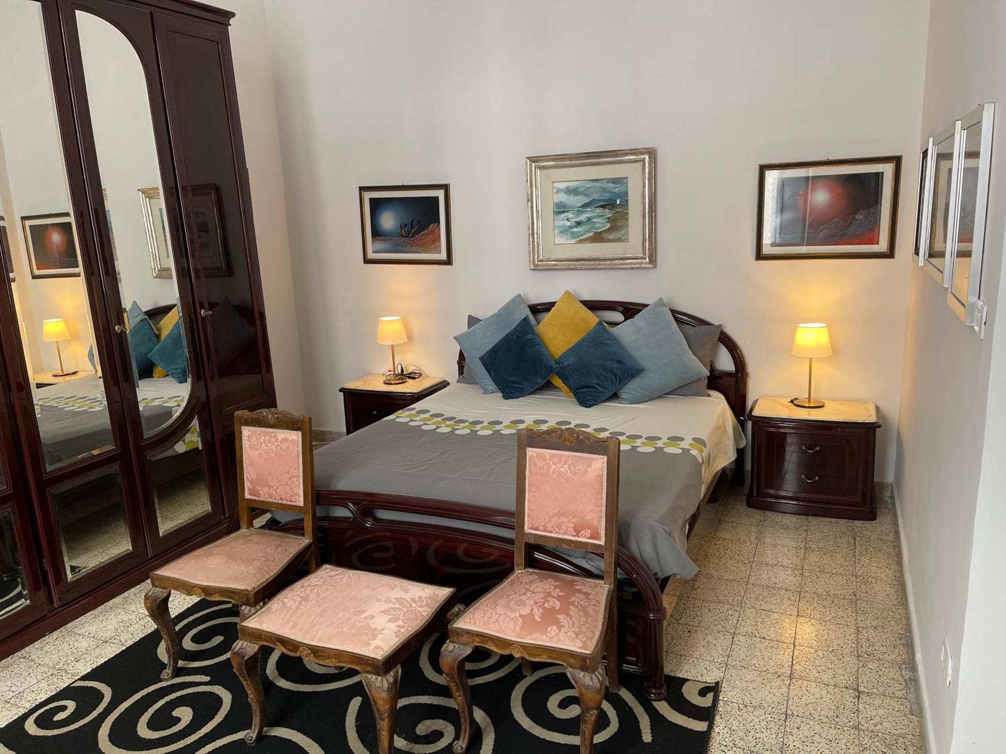 Apartment Historical Maison Des Artistes In Aristocratic Xvi Century Palace Naples